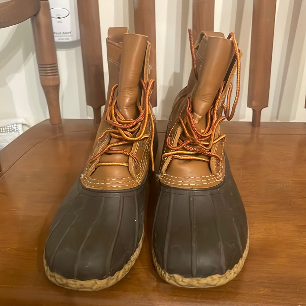Bean Boots
